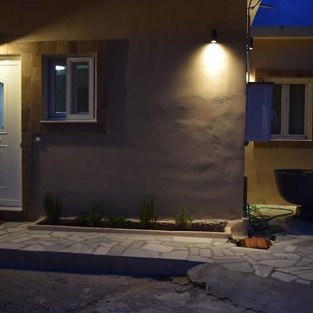 Apartamento O Palaios Fournos Tou Andrea Kardhakáta Exterior foto