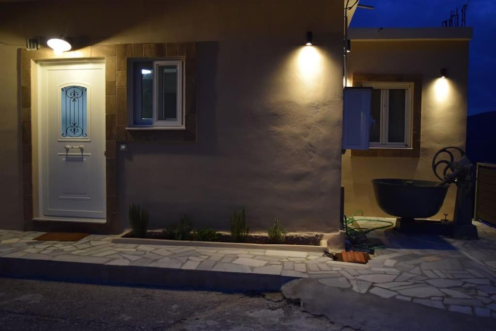 Apartamento O Palaios Fournos Tou Andrea Kardhakáta Exterior foto