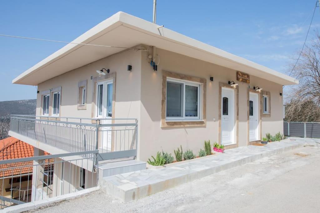 Apartamento O Palaios Fournos Tou Andrea Kardhakáta Exterior foto